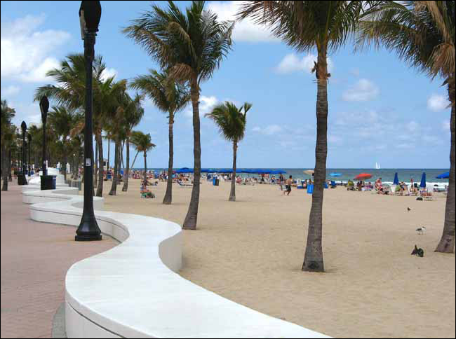 Wave wall in Fort Lauderdale