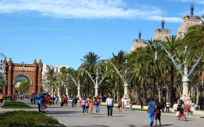 Promenade into Citadel Park