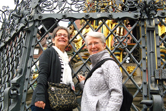 Diane and Patty at the Beautiful Fountain