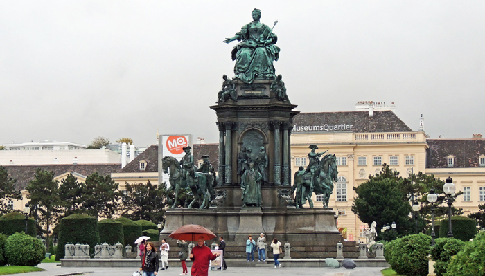 Monument to Empress Maria Theresa