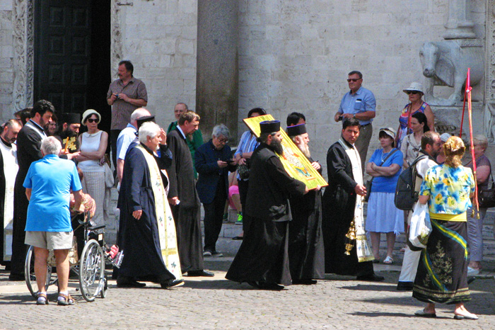 Procession entering Basilica