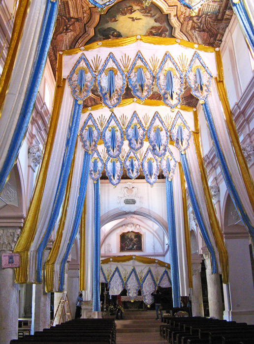 Decorations coming down in the Cathedral